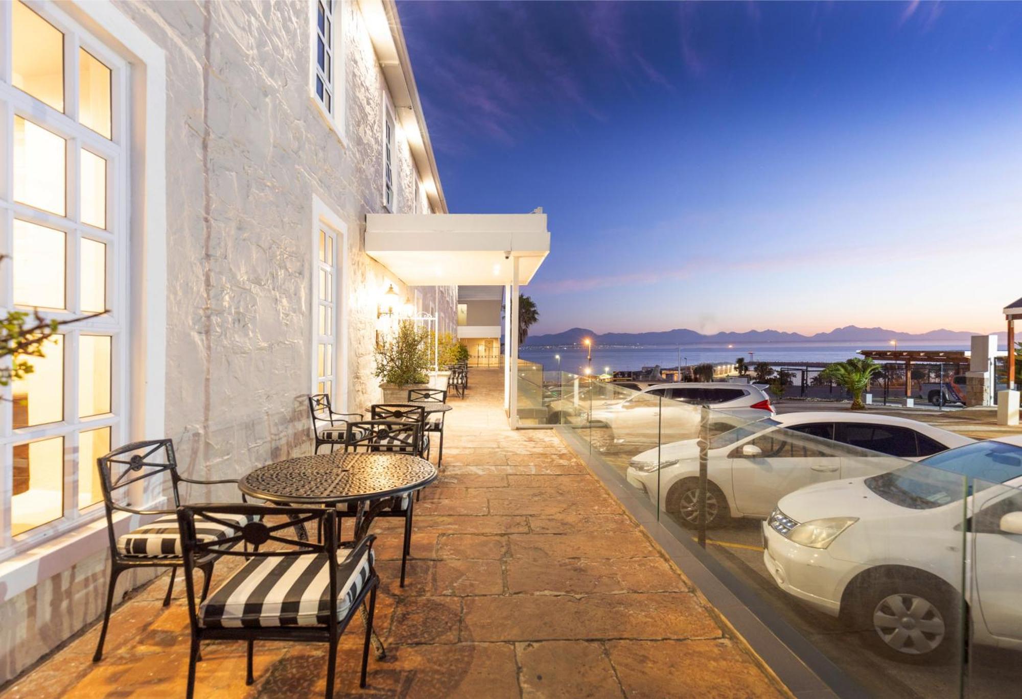 Protea Hotel By Marriott Mossel Bay Ngoại thất bức ảnh