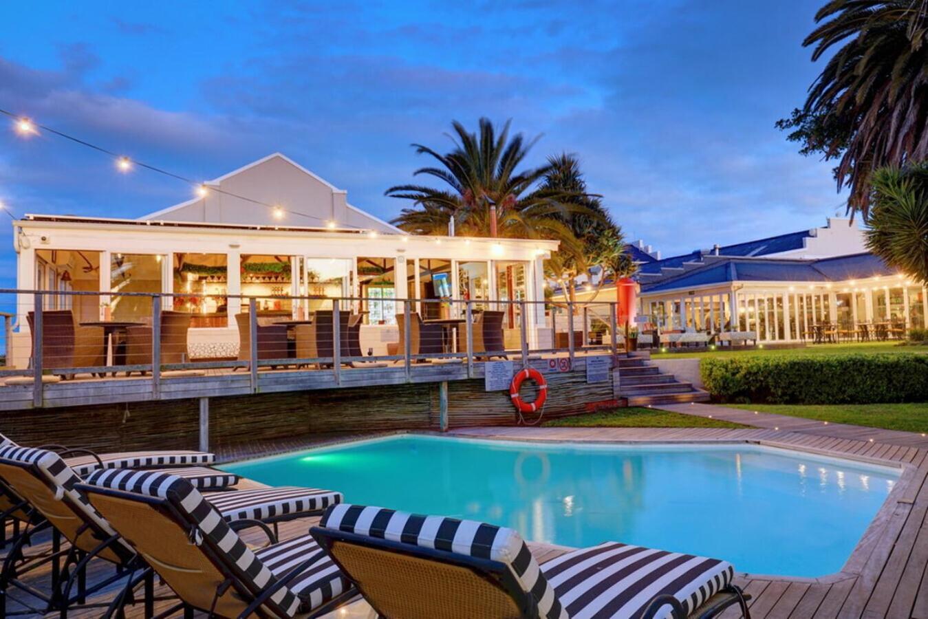 Protea Hotel By Marriott Mossel Bay Ngoại thất bức ảnh
